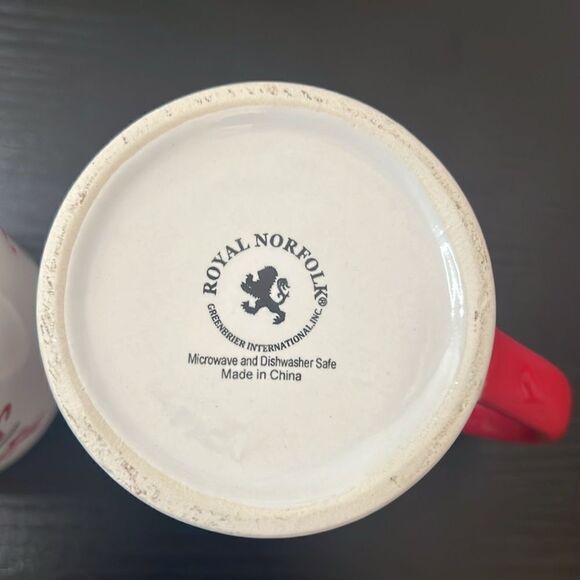 Pair of Darling Ceramic Holiday Coffee Mugs - Picture 3 of 3